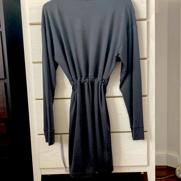 FABLETICS Grey Stretchy Robe - Picture 3 of 3